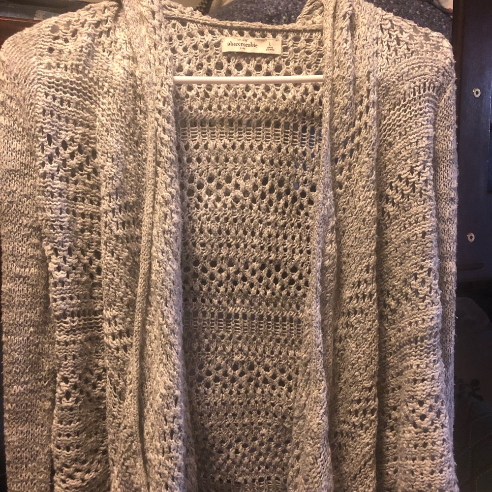 A light grey cardigan from Abercrombie KIDS size L